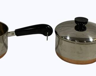 4219 - 2 Revere Ware Sauce Pans. 3.5 x 7 (largest one) one w/ lid, one without lid
