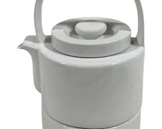 1909 - Cordon Bleu Tea Pot w/ Warmer 11 x 7 x 6
