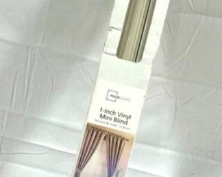 2679 - Mainstays 1 inch Vinyl Mini Blind in box
