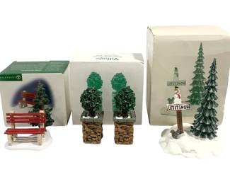 4174 - 3 Dept 56 Figures w/ boxes
