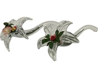 2438 - 2 Glass Flowers 10"
