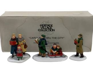 1300 - Dept 56 Caroling Thru the City w/ box Heritage Village Collection
