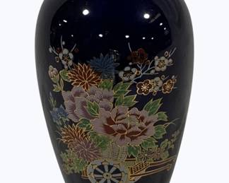 3058 - Oriental Style Vase - 6" tall
