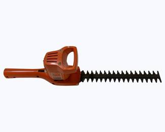 7409 - Black & Decker Hedgetrimmer, no cord used as-is electric/electronic/mechanical item - no guarantee all components, untested
