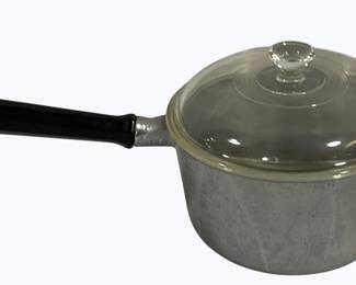 4226 - Pot w/ Glass Lid - 7 x 5.5
