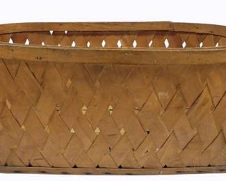 1001 - Primitive Wash Splint Basket w/wood handles has been repaired
