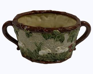 2543 - Bunny Rabbit Adorned Tub w/ Handles 9 x 19 x 11
