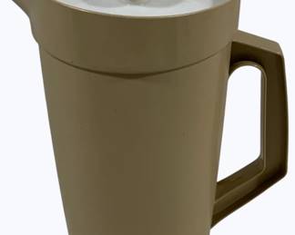3032x - Vintage Tupperware Pitcher w/ lid - 10" tall
