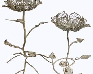 2855 - 2 Metal Flower Decor 10.5" & 13"
