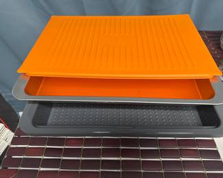 Yukon prep and serve tray