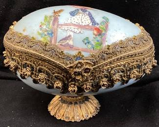 VTG. FABERGE STYLE HAND DECORATED LITTLE REDHEAD GIRL DESIGN OSTRICH EGG, LINED TRINKET BOX, FLORAL GOLD ACCENTS, ORNATE GOLD TONE STAND, 3.5in H, ONE OF A KIND NO SHIPPING PICKUP ONLY