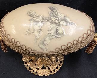 VTG. FABERGE STYLE HAND DECORATED CHERUB DESIGN OSTRICH EGG TRINKET BOX, ORNATE GOLD TONE STAND, 5in H, ONE OF A KIND NO SHIPPING PICKUP ONLY