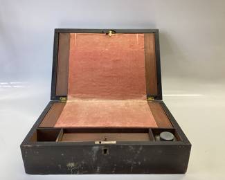 ANTIQUE 19TH CENTURY TRAVELING WRITING SLOPE LAP DESK