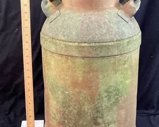 VTG. METAL MILK CAN NO SHIPPING PICKUP ONLY