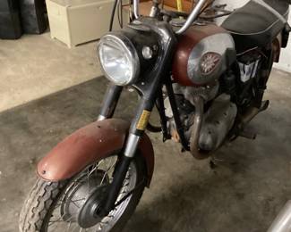 1964 BSA A65 THUNDERBOLT MOTORCYCLE, 650cc