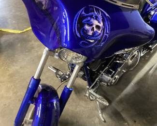2021 HARLEY DAVIDSON VIN: 4EMEW2E3YN151010 Color: BLUE 2021 CUSTOM HARLEY DAVIDSON w REVTECH 6 SPEED TRANSMISSION, ENGINE CODE 58505 with 6 SPEED HIGHWAY TRANSMISSION, CUSTOM BLUE PAINT, AFTER MARKET GRIPS, CUSTOM RIMS, FREEDOM PERFORMANCE PIPES,