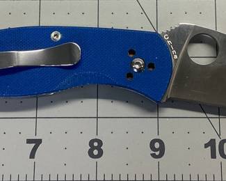 SPYDERCO PERSISTENCE KNIFE DISCONTINUED SERIES BLUE G10 HANDLE,LINER LOCK