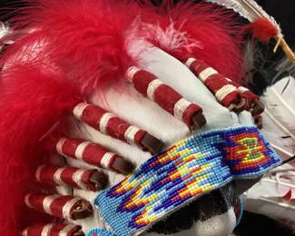 NATIVE AMERICAN CEREMONIAL HEADDRESS & FEATHER BUSTLE NO SHIPPING PICKUP ONLY