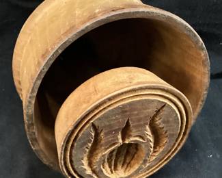 VINTAGE WOODEN BUTTER MOLD PINEAPPLE PRESS