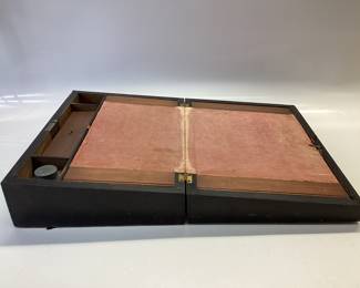 ANTIQUE 19TH CENTURY TRAVELING WRITING SLOPE LAP DESK