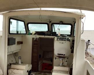 23ft 1995 PARKER OFFSHORE TRAWLER FISHING BOAT w CABIN & DUAL AXLE MAGIC TILT TRAILER, SOFT TOP BIMINI SHADE, BOAT NEEDS SOME DETAILING & NEW BATTERY, INBOARD ENGINE