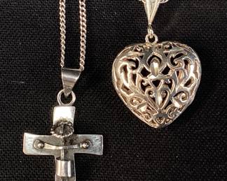 (3) STERLING SILVER CHAIN LINK NECKLACES, w HEART & CROSS PENDANTS, 28.35g TOTAL WEIGHT 24in L, 19in L, 16in L