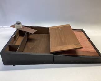 ANTIQUE 19TH CENTURY TRAVELING WRITING SLOPE LAP DESK