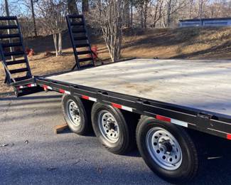 2020 MORITZ FBSH+5 22 20000 3 AXLE VIN: 4wxbf3229j1031924 32ft MORITZ GOOSENECK FLATBED 3 AXLE TRAILER WITH TREATED WOOD DECK IDEAL FOR HAULING LARGE & WIDE CARGO