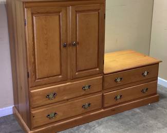 BEDROOM TV CABINET w SIDE DRAWERS NO SHIPPING PICKUP ONLY