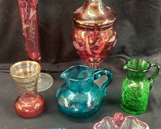 ASSORTED GLASSWARE, CRANBERRY ETCHED CANDY JAR & FLUTE VASE, GREEN & BLUE CRACKLE GLASS CREAMER, CLOVER ASHTRAY, BLUE HOBNAIL SALT CELLAR, BUD VASE NO SHIPPING PICKUP ONLY
