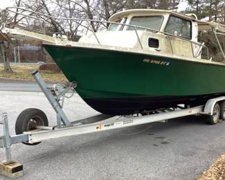 23ft 1995 PARKER OFFSHORE TRAWLER FISHING BOAT w CABIN & DUAL AXLE MAGIC TILT TRAILER, SOFT TOP BIMINI SHADE, BOAT NEEDS SOME DETAILING & NEW BATTERY, INBOARD ENGINE