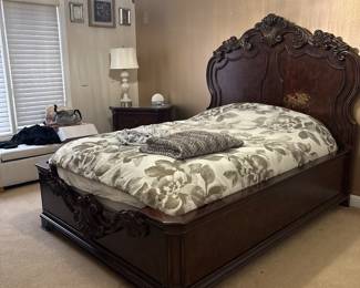 Pulaski queen bedroom set- includes bed, dresser, mirror, chest & 1 nightstand 