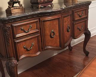 American Drew Buffet table & mirror