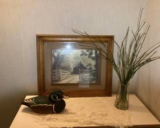 decoy style hand carved wooden duck