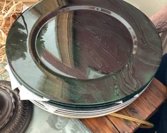Green Swirl Glass Charger PlatesJPG
