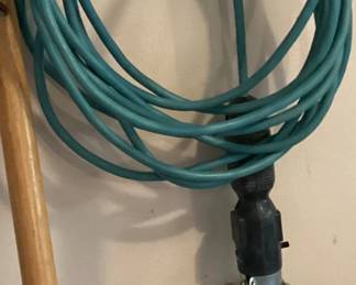 extension cord with work light 