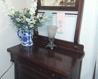 Dresser with mirror