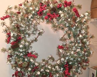 CHRISTMAS WREATH 