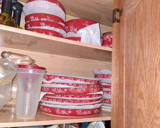 TEMPTATIONS CHRISTMAS CHINA