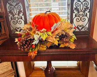 Carved pedestal table 