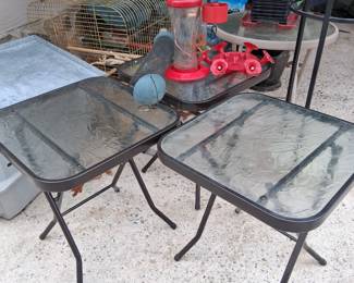 OUTDOOR SIDE TABLES