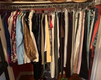 Huge Collection of Women's Clothing & Accessories