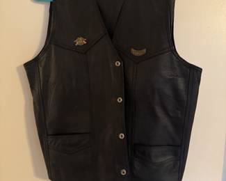 Women's Harley Davidson Leather Vest & Leather Riding Chaps Size M