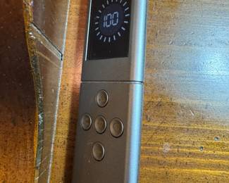 Select Comfort Full Size Adjustable Mattress (Like New / Working Condition)