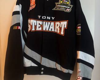 2005 Chase Authentics Tony Stewart NASCAR Nextel Cup Series Champion Racing Jacket with Home Depot Sponsorship Patch Size M