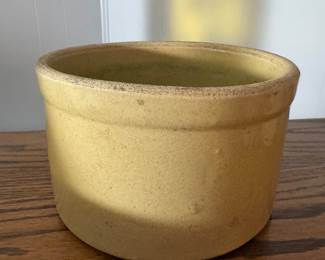 Roseville Small Crock