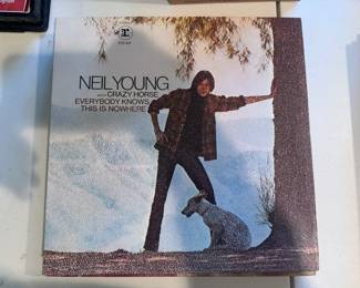 Neil Young With Crazy Horse – Everybody Knows This Is Nowhere / 6349