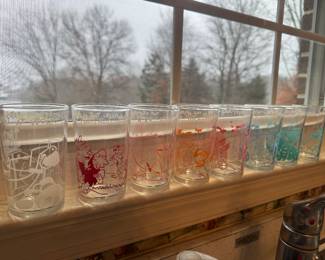 Vintage Flintstones 1964 Collectible Juice Glasses (8 Total)