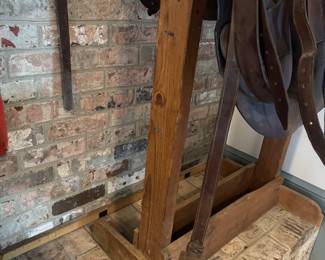 Custom English Side Saddle fitted by George 'Smoky' Everhart of Middleburg