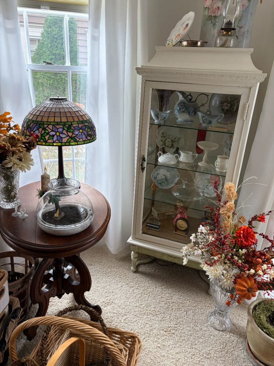 Tiffany style brass and leaded glass lamp